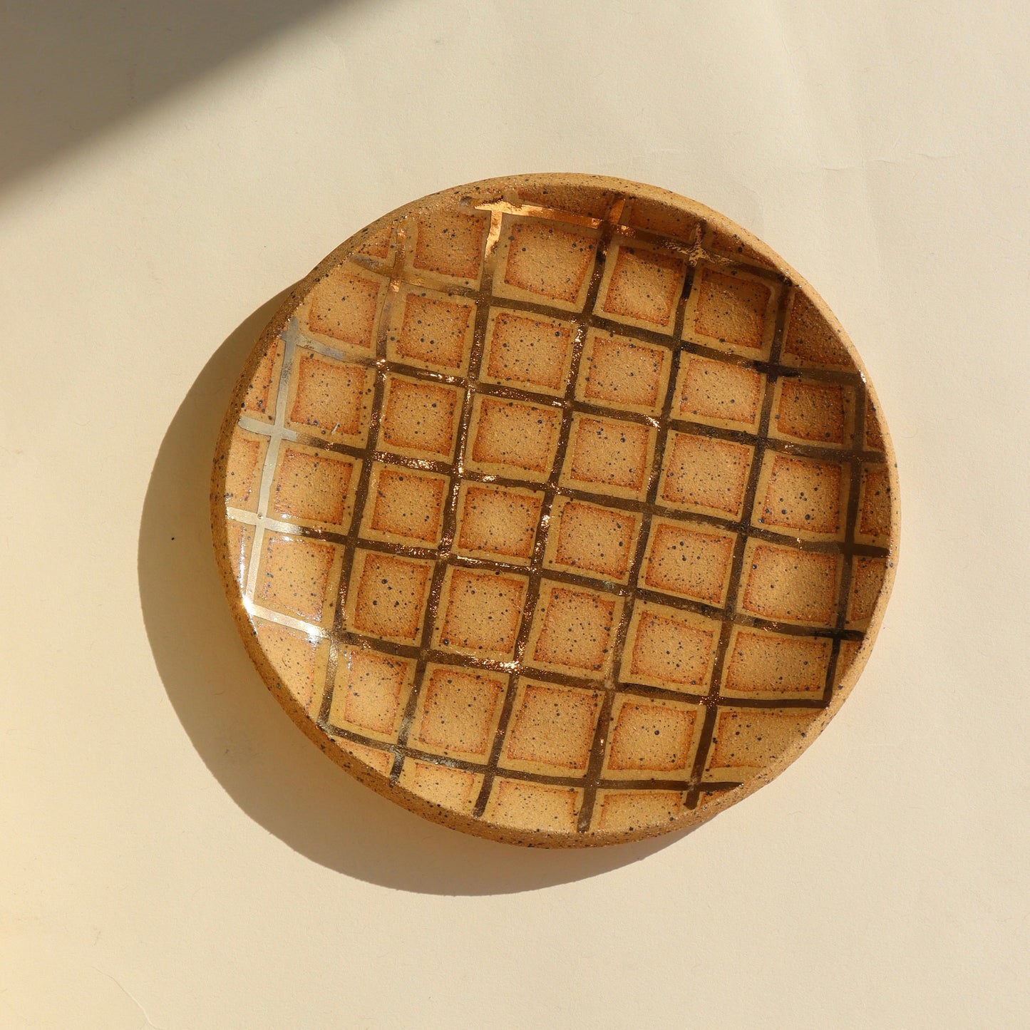 Golden plaid dish