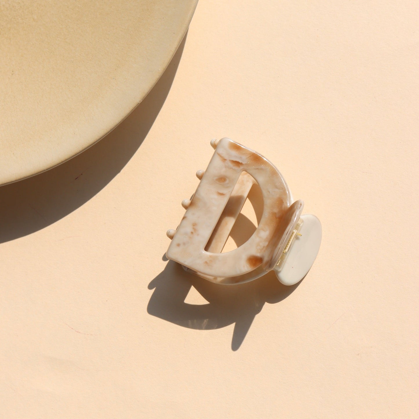 Marbled Ivory Hair Claw Clips