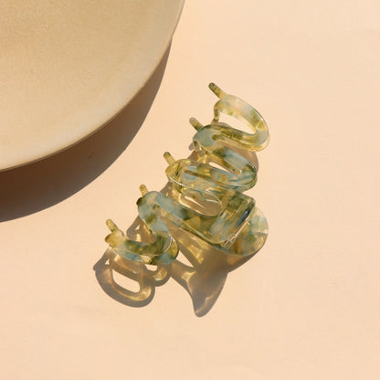 Large Squiggle Hair Claw Clip